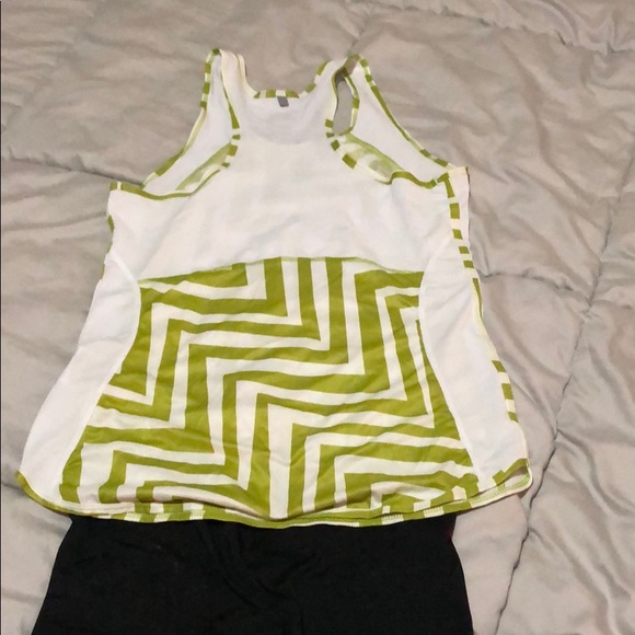 Green and white graphic dri-fit tank. Size small. - Picture 2 of 4